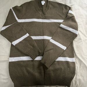 Old Navy Green and White V-Neck Sweater